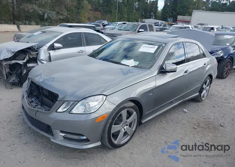 2012 Mercedes-Benz E 350 из США, поврежденный, VIN WDDHF5KB4CA652251